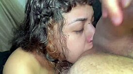 G�tica novinha me levou pra casa dela mamou gostoso meu pau at� ganhar leite quente