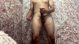 Alisando Minha Rola Grande! Watch the Full Hardcore Action on Red Now!