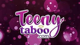 นิมโฟ Kitty Lynn กลืนควยเพื่อนบ้านแก่ Seth Brogan