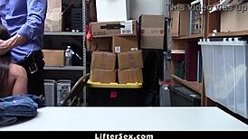 Suspect Caught Stealing Expensive Tablets on Black Friday Sale