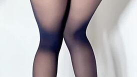 Siganjue Prepares in Front of the Mirror Before Work