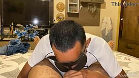 Amateurs Suck Well-Endowed Gay Guys With Passion!