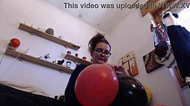 Girls Performing Blowjobs and Sucking Cocks on Tumblr