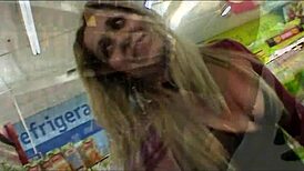 i’m hooked on debora gaúcha getting wild on brazilian streets.