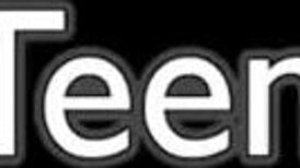 Teen sneaks rough action behind twin's back