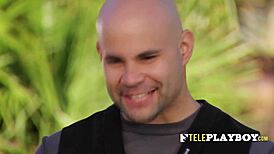 couple enjoys steamy blowjob and pussy licking at crazy swinger party