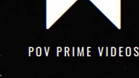 devagar no meu cuzinho apertadinho, será que aguento esse pau enorme?