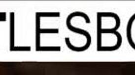 gold statues come to life and eat each other's pussies out, babe?