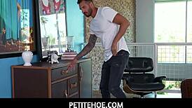 Playful Petite Babe Mazy Myers With Quinton James