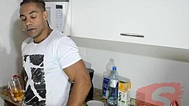 Amiga safada gives me her ass at night