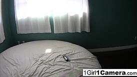 i'm eden adams masturbatin alone with my camera, close-up on tits and pusy