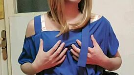 Ting-Xuan Masturbates With Dildo In Dress