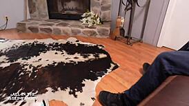 Pervy dominantní DILF Charles Dera špinavě mluví s babysitter Adria Rae do analního podřízení s lingeries a vrtáním