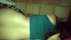 my stepsister woke up horny and begged me to fuck her pussy deep