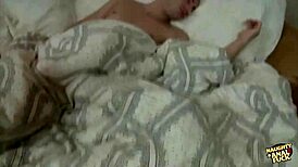 Wah Cewek Pirang 18+ Kejutkan Pacar Mainan Anal Pantat Ketat