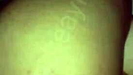 Mi novia esta tan apretadita que termina quitandole el condon a mi mejor amigo mientras se la metemos los dos al mismo tiempo