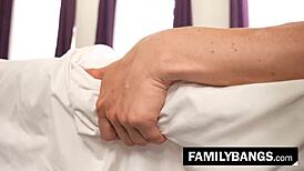 whoa, masseur codey steele bangs mom’s friend mona azar! 🔥