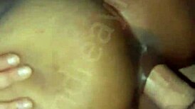 Mi novia esta tan apretadita que termina quitandole el condon a mi mejor amigo mientras se la metemos los dos al mismo tiempo