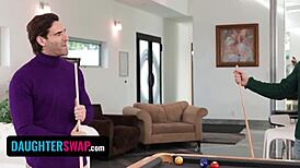 يا، نحن آباء غير شقيقين يجب أن نعلم بناتنا غير الشقيقات كيف ينيكون حقاً، تعرف؟ تبادل البنات أصاب!