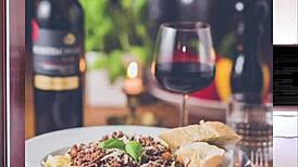 My neighbor is a yandere in episode 2 of the neutral ending