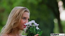 hey jaylah, ready for double penetration with two eager guys tonight?