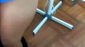 พวกเขาเสนอเงินให้แตกก้นฉัน และฉันยอมเพราะความจำเป็น