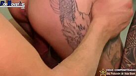Morena espanola tatuada yemaya gonzalez follandose al cliente de la peluqueria!