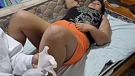 Medico clandestino, wow! How does this naughty patient get so turned on?!