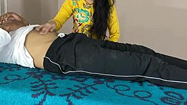 Big COCK massage turns into wild desi sex with Indian aunty bent over