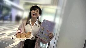 18-Year-Old Achieves Top Ranking in Magazine Feat with Intense Focus