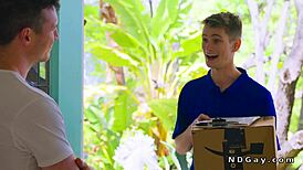 huge dick gay podcaster feels deep emotion anal fucking his biggest fan