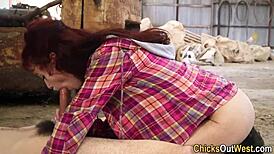 conversational-emoji real girlfriend pounded hard by her aussie man, damn she's hot! 🔥