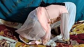 Village Girl’s Intense Doggystyle Session Leaves Me Shaking. Indian Homemade Anal Feels So Raw and Real!