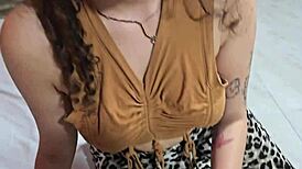 mi novia me despierta con una mamada para que me la folle