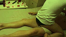 Du får aldrig at kneppe min stramme asiatiske fisse, haha