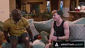 Heteroflexible jock gets a passionate anal fuck from his neighbor