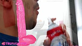 Sweet Angel Gostosa gets filled by Max in a sexy POV teen encounter