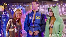 Jerkaoke - Seksikäs Armani Dream naida kovaa avaruudessa. Villi kurkunpohja mukana!