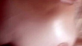 Amateur couple fucking in hotel room