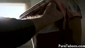 Wife deepthroats big cock while cuckolding husband in threesome 😈