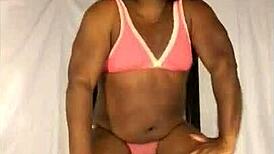 sexy ebony tgirl twerking her juicy ass to music in the club