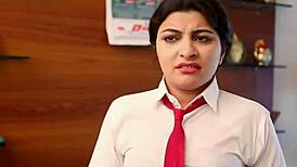 अरे, धोखेबाज पड़ोसी शॉर्ट मूवी में वाइल्ड ऐनल एक्शन हो गया 😜