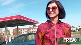 ukrainian lina arian picked up by black guy for deep throat car action