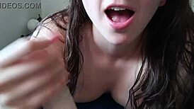 Eighteen-year-old Mexican babe solo sucks deliciously.