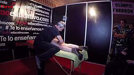 Massaggio erotico della sex coach Ana Marco fino all'orgasmo