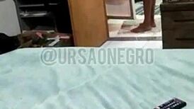 Orgia Com 3 Novinhos Guloso Completo!