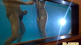 Essa Morena Dar Gostoso Até Debaixo Da Água Para O Ed Junior Completo No Red