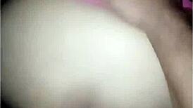 i can't resist fucking my best friend's mom