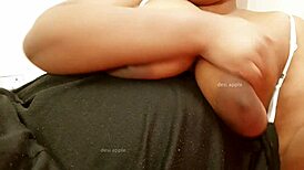 Indian aunty with sexy tits?