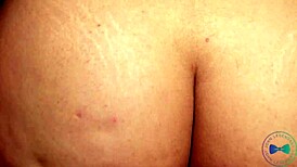 बड़ी टिट्टी वाली सीरियन गोदेस पहली बार बीबीसी डीप थ्रोट अनुभव लेती है